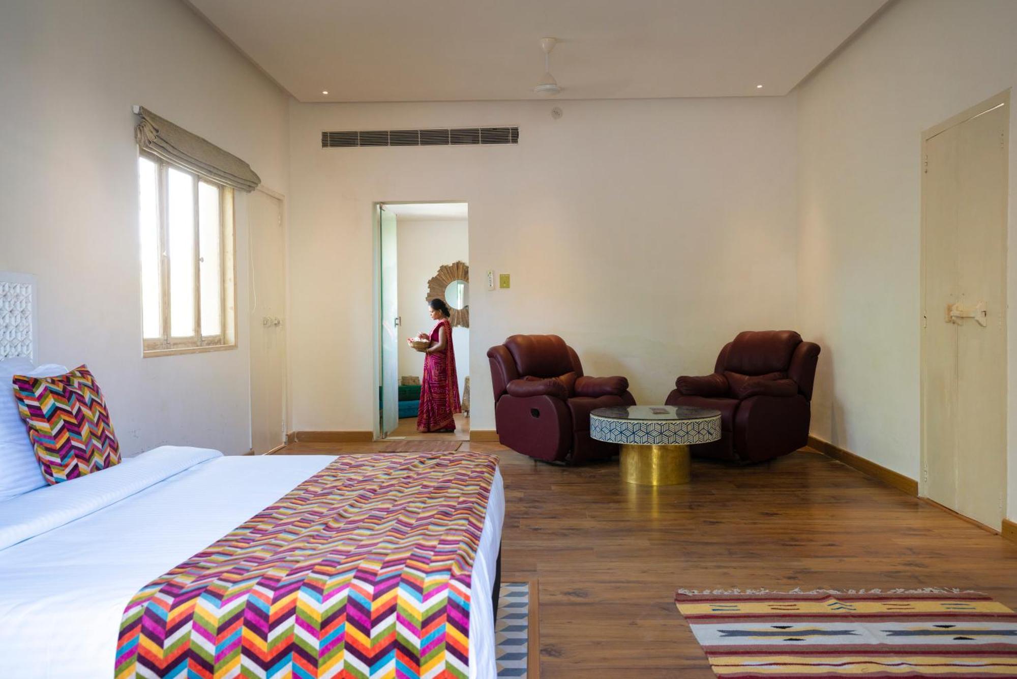 Parijat Private Pool Villa 1, 2 And 3 Bhk Udaipur Dış mekan fotoğraf