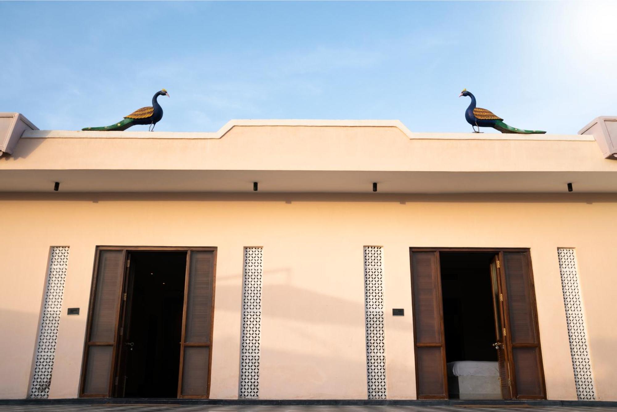 Parijat Private Pool Villa 1, 2 And 3 Bhk Udaipur Dış mekan fotoğraf